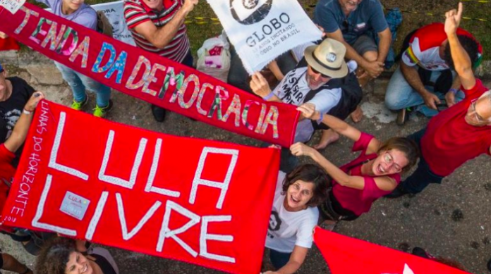 Captura de Tela 2018-05-02 às 12.25.58