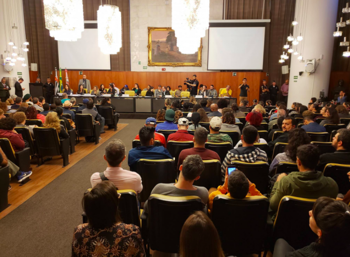 Captura de Tela 2018-10-24 às 16.36.06