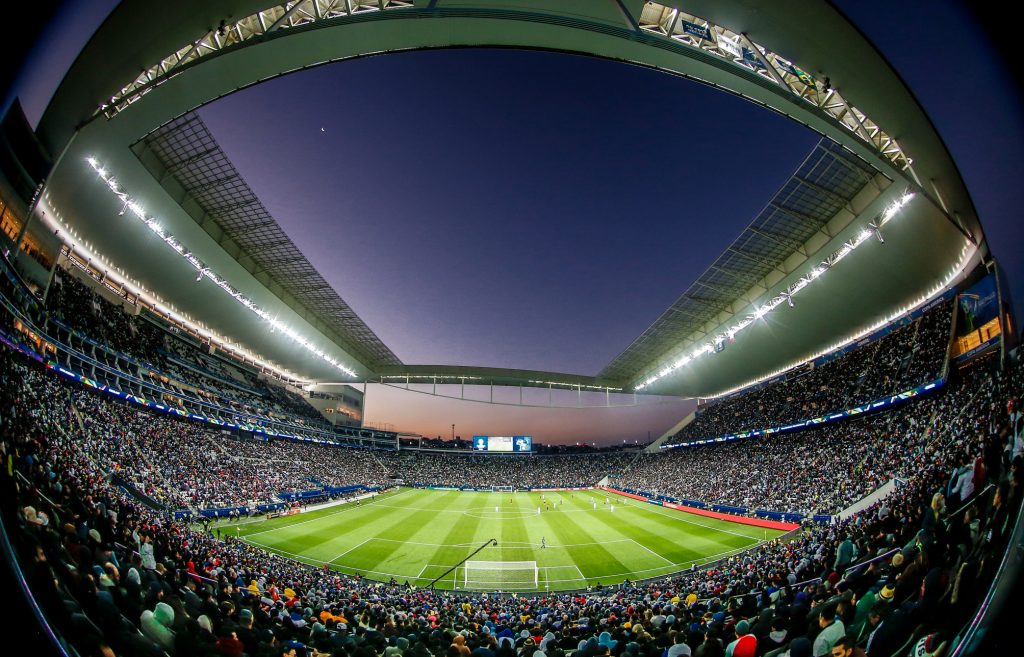 Arena co Vander roberto