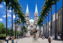 Vereador Nabil Bonduki cria o VAI da agricultura urbana e periurbana, estabelece incentivos para patrimônio tombado e meios para revitalização de prédios na região central Praça da sé